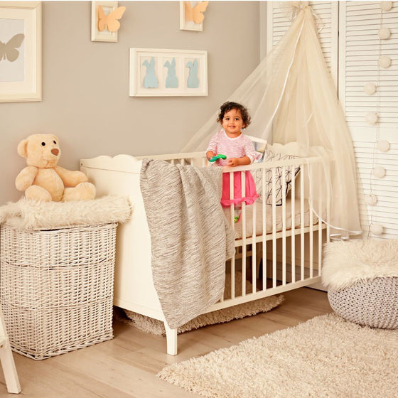 How Old to Use Toddler Bed: Expert Tips for a Safe Transition