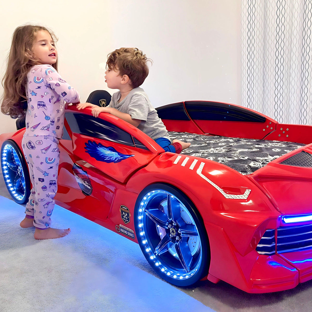 AERO EXTREME Twin Race Car Bed: Performance LED Lighting & Immersive Sound Technology